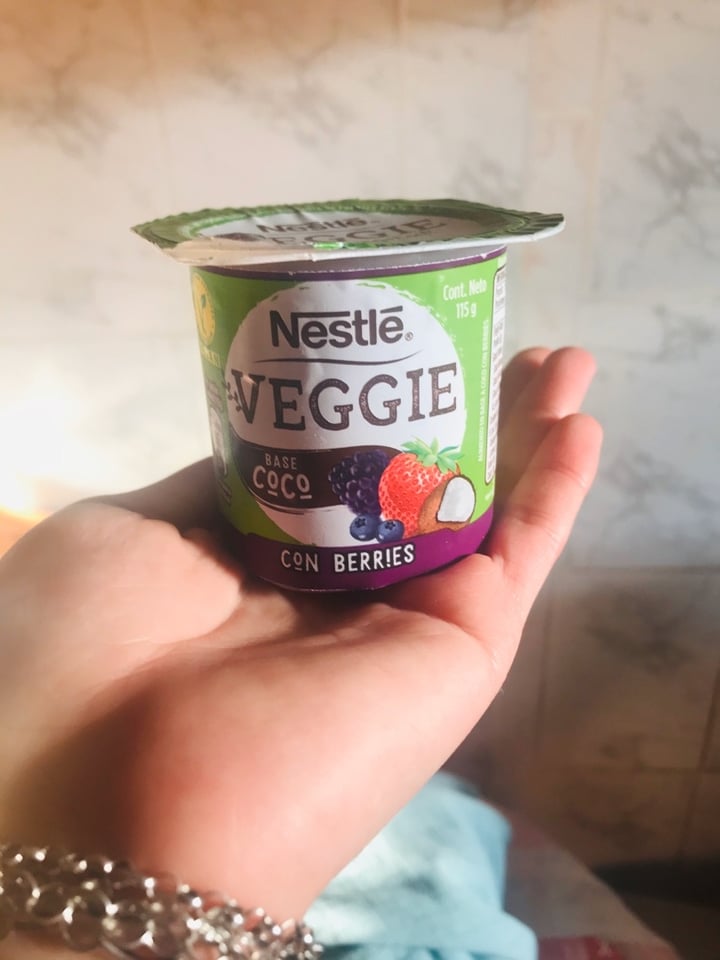 review photo of Nestlé Alimento en Base a Coco con Frutillas shared by @nitzaantonia on 10 Apr 2020 - review