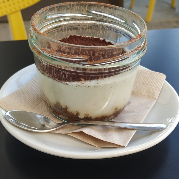 photo of Cortese Café 900 Tiramisù shared by @wandavetveg on  26 Mar 2022 - review