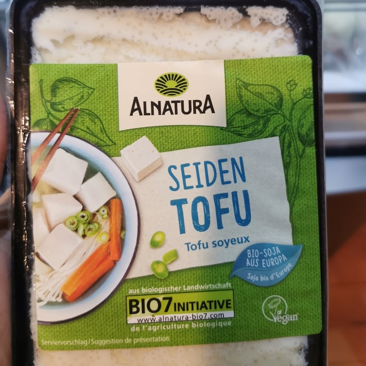 photo of Alnatura Seiden Tofu shared by @stespo91 on  14 Mar 2022 - review