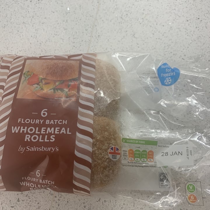 photo of Sainsbury's Wholemeal rolls shared by @tarara on  28 Jan 2020 - review