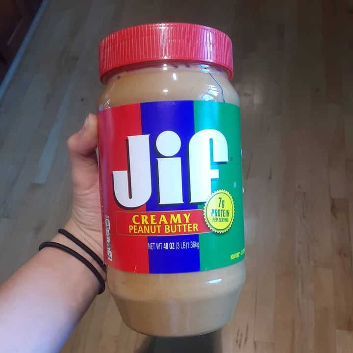 review photo of Jif Creamy peanut butter shared by @chiaravegan on 29 Dec 2021 - review