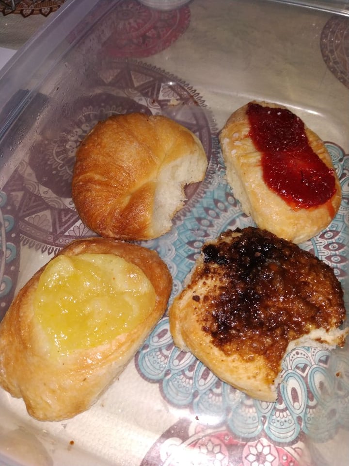 photo of Vica (Delivery Only) Facturas veganas shared by @tadegrimberg on  15 Dec 2019 - review