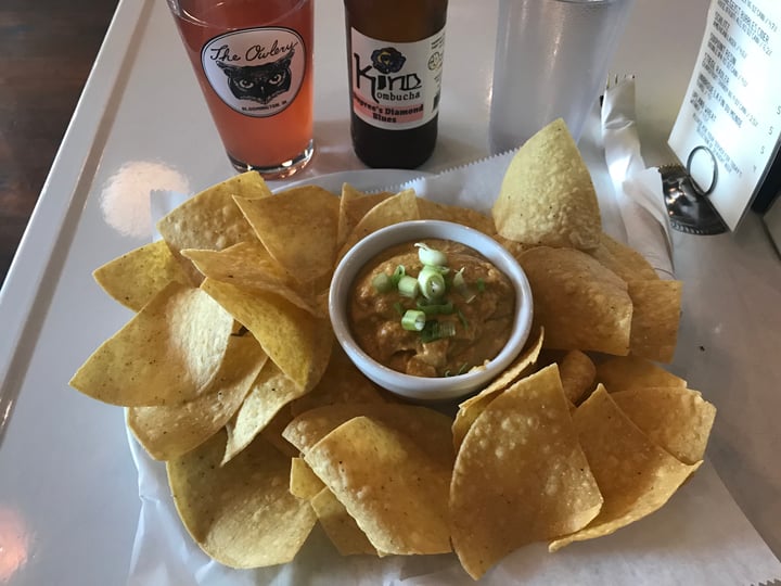 photo of The Owlery Restaurant Nachos with Cashew Queso shared by @vegansarahmarie on  23 Feb 2020 - review
