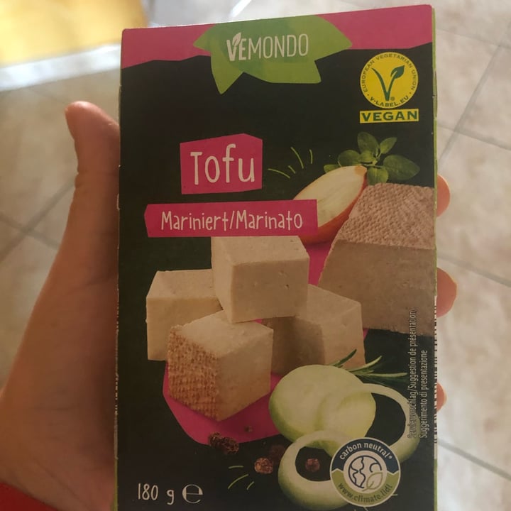 photo of Vemondo  tofu ahumado shared by @alterlove on  14 Aug 2022 - review