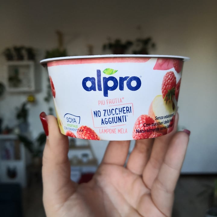 photo of Alpro Alpro raspberry apple shared by @lindiri on  16 Jan 2022 - review