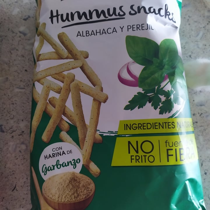 photo of snatt’s Hummus ceci sticks basil & parsley shared by @anniev on  07 Sep 2020 - review