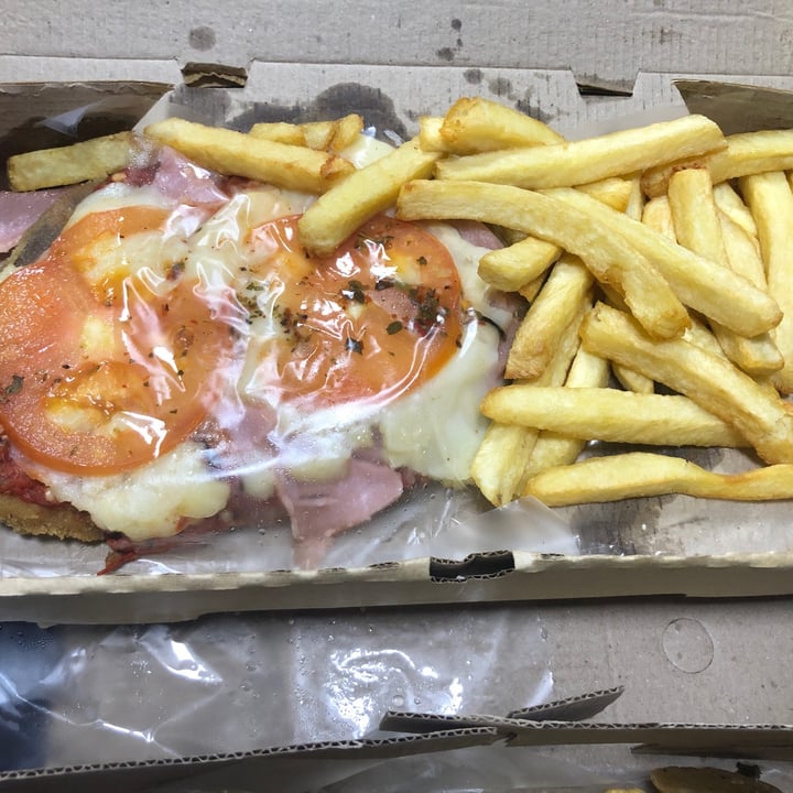 review photo of Pola Milanesa Napolitana shared by @llum on 06 Sep 2020 - review