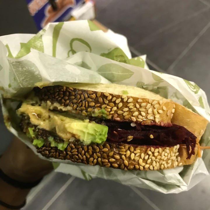 photo of Cedele Bakery Cafe - Tanjong Pagar Centre Avocado and veggies sandwich shared by @alyrauff on  16 Jul 2018 - review