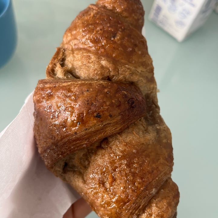review photo of Bar Marini Cornetto vegano ai frutti di bosco shared by @anto990 on 28 Jul 2022 - review