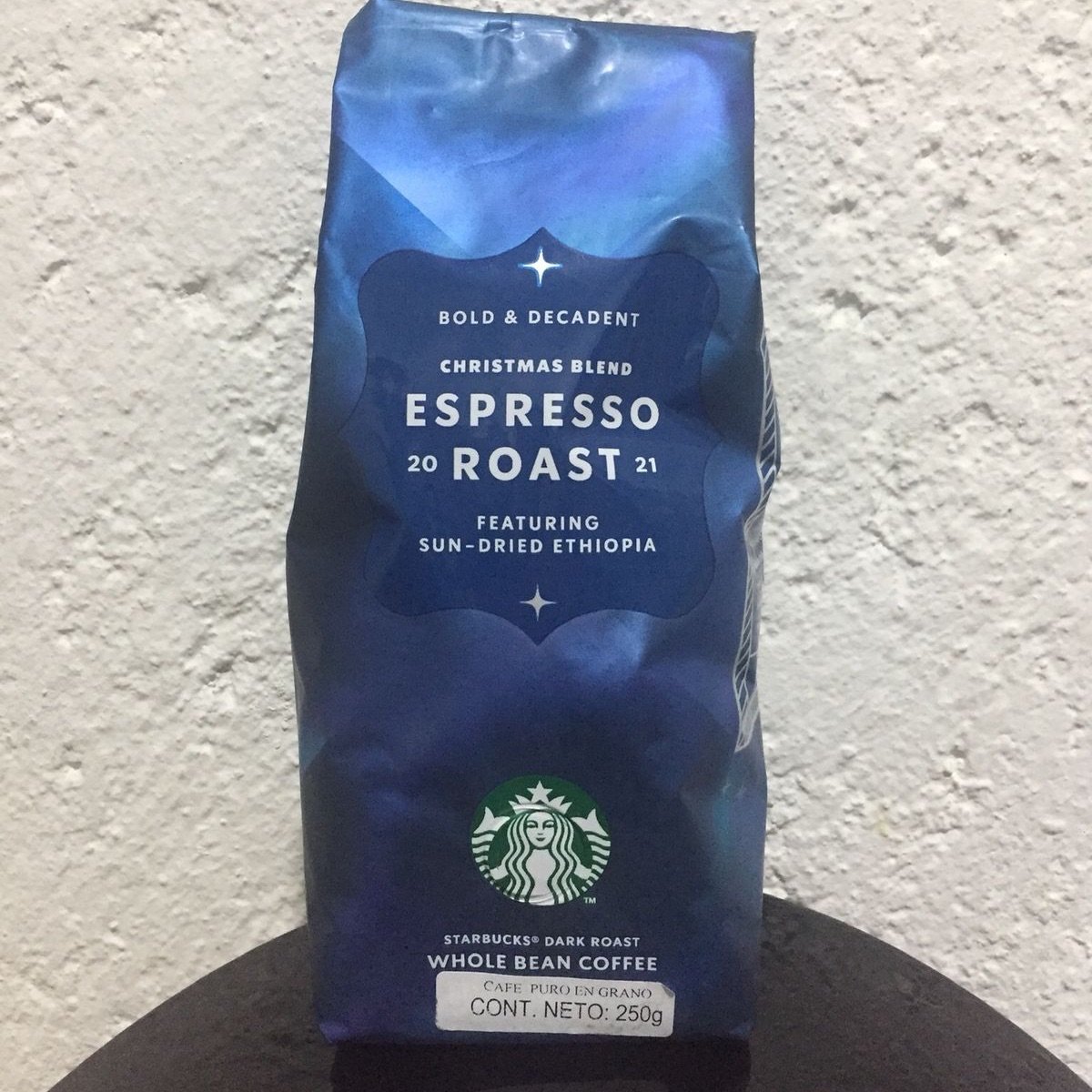 Starbucks Christmas Blend Expresso Roast Feat. Sun-dried Ethiopia Reviews |  abillion