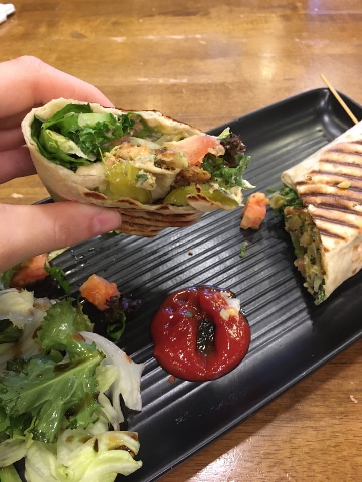photo of The Full Monty London Falafel, Hummus And Gerkin Wrap shared by @perdi on  06 Dec 2019 - review