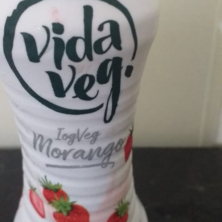 photo of Vida Veg Iogurte De Morango shared by @meimeiosorio on  30 Apr 2022 - review