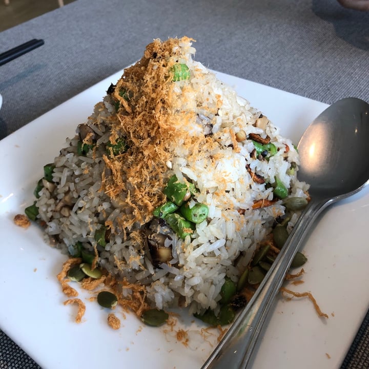 photo of Lotus Kitchen Mixed Mushroom Fried Rice shared by @emelty on  06 Aug 2020 - review