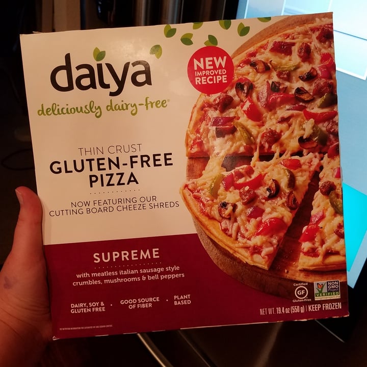 photo of Daiya Supreme Pizza Sausage, Mushrooms & Bell Peppers shared by @veganwildflower on  05 Oct 2020 - review