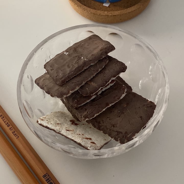 photo of Fiorentini Quadrotti di riso al cioccolato fondente shared by @elenastanleybi on  07 Sep 2022 - review