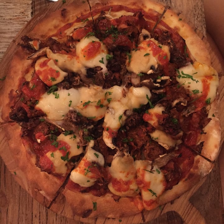 review photo of Zest Ubud Jackfruit pizza shared by @wearewildfeet on 12 Oct 2020 - review