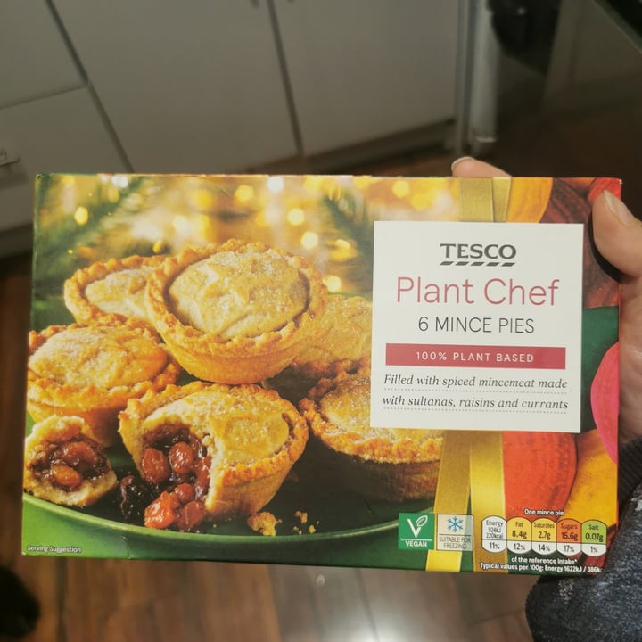 photo of Tesco Plant Chef 6 mince pies shared by @cthomps05 on  11 Oct 2022 - review