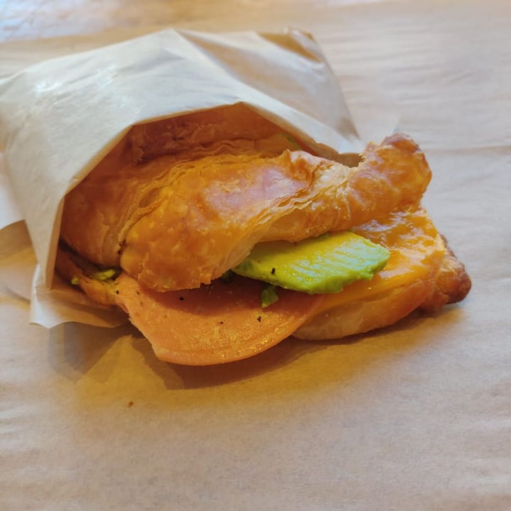 photo of Vegan Picnic Ham & cheese croissant shared by @mcereal157 on  08 Feb 2020 - review