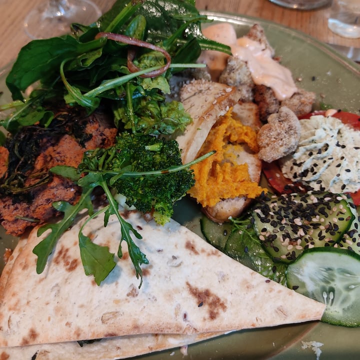 photo of DaTerra Baixa All you can eat buffet shared by @vegetabelle on  08 Jan 2023 - review
