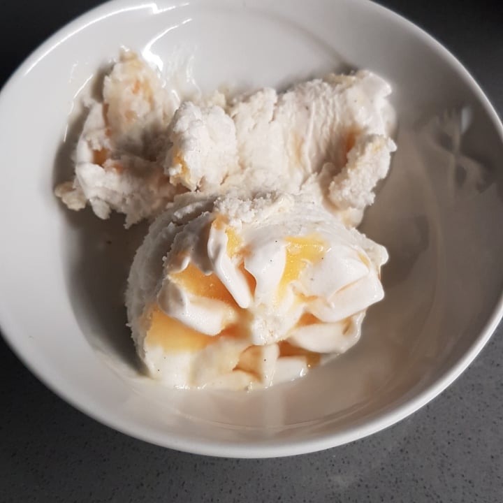 review photo of Sammontana Amando Gelato Vaniglia E Pesca shared by @lamerip on 08 Jul 2022 - review