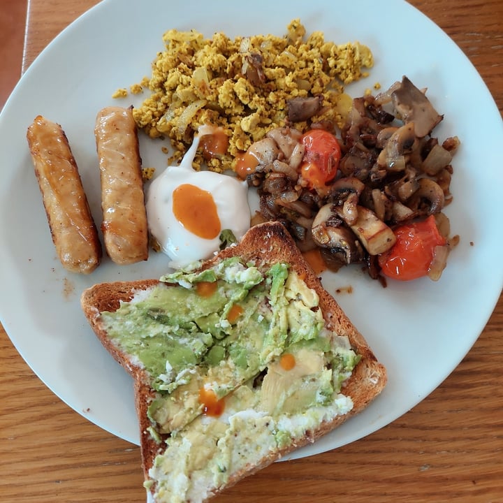 photo of Herbivore Bangers shared by @mariavinhando on  11 Jun 2022 - review