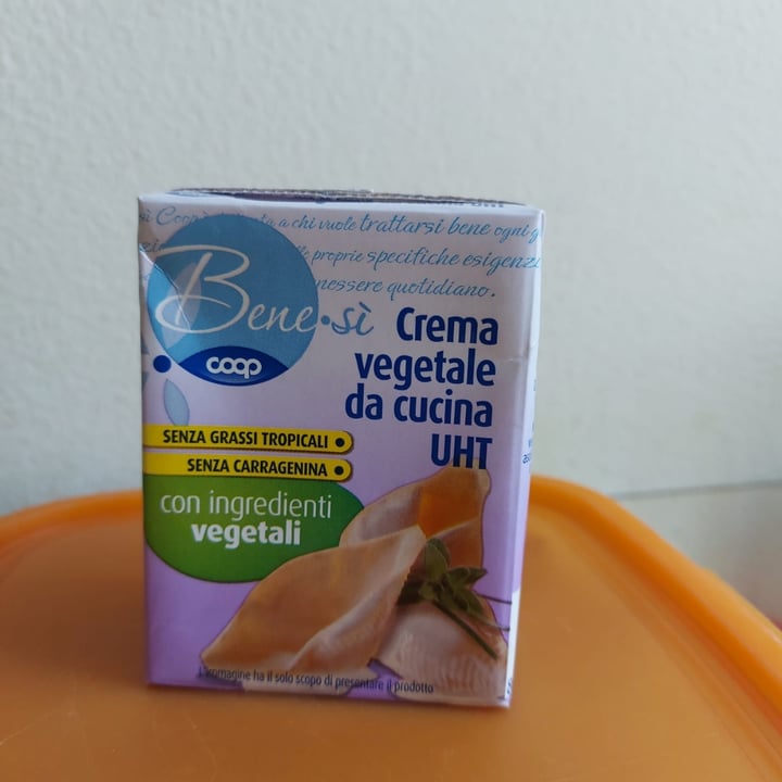 photo of Bene.Si coop Crema vegetale da cucina shared by @isa92 on  01 Jul 2022 - review