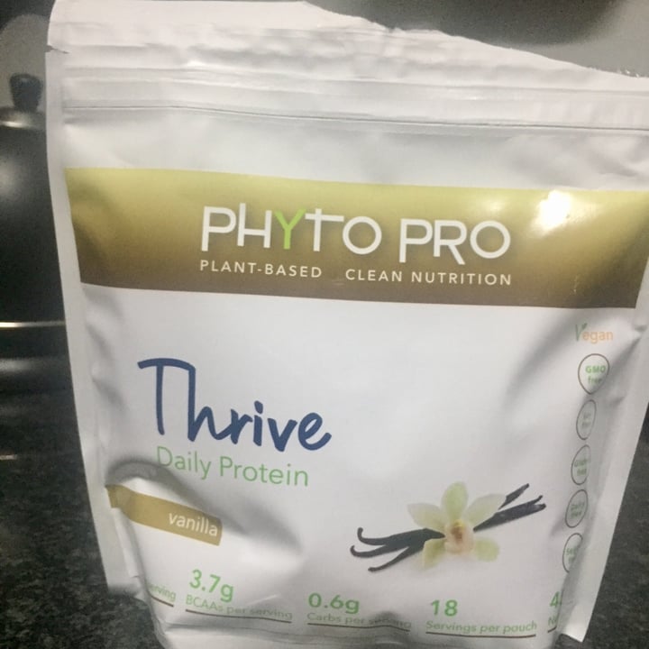 photo of Phyto Pro Phyto Pro Thrive - Vanilla shared by @lizeduples on  28 Jul 2020 - review