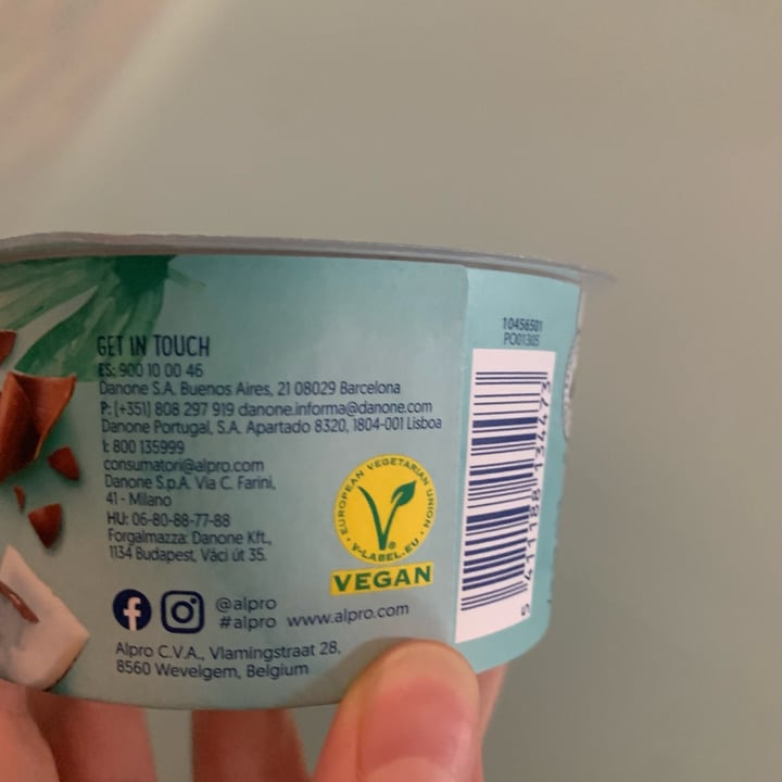 review photo of Alpro Absolutely Coconut STRACCIATELLA shared by @violetsandford on 05 Sep 2022 - review