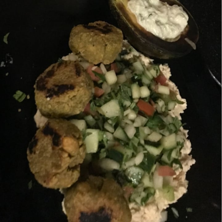 photo of Taller Vegánico Hummus con Tabouleh shared by @karenalba on  02 May 2022 - review