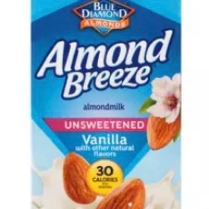photo of Blue Diamond Vanilla- Unsweetened shared by @alleycat1331 on  01 Jun 2022 - review