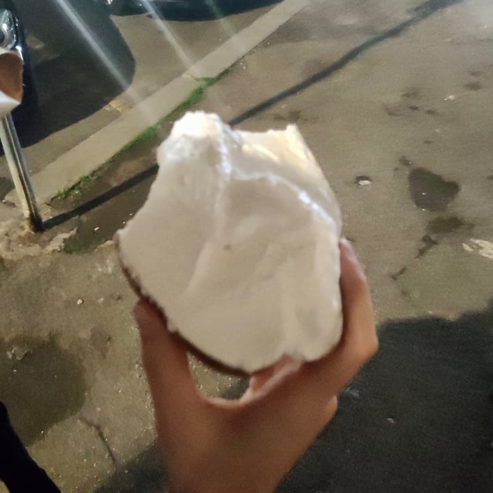 review photo of Vegustibus Maritozzo Con Panna shared by @friedat on 12 Nov 2022 - review