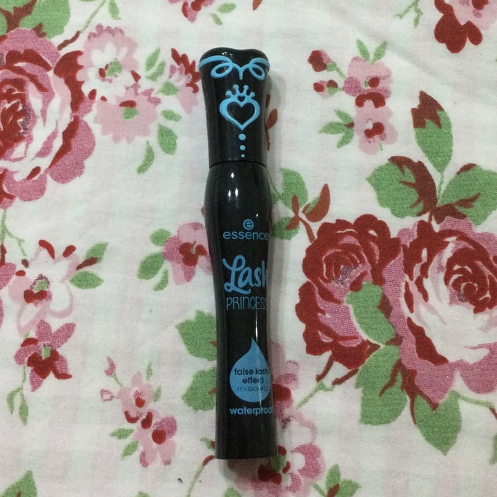 review photo of Essence Lash Princess Waterproof shared by @danielastaianoo on 30 Jun 2022 - review