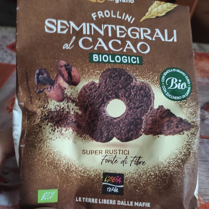 photo of Il gusto del grano frollini semintegrali al cacao shared by @fedges on  12 Nov 2022 - review
