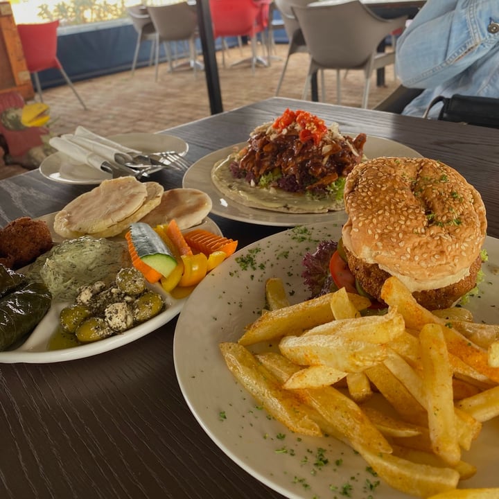 photo of Asher's Corner Cafe @ Ashers Farm Sanctuary Mezze platter shared by @kerry-annewiid on  31 Aug 2022 - review