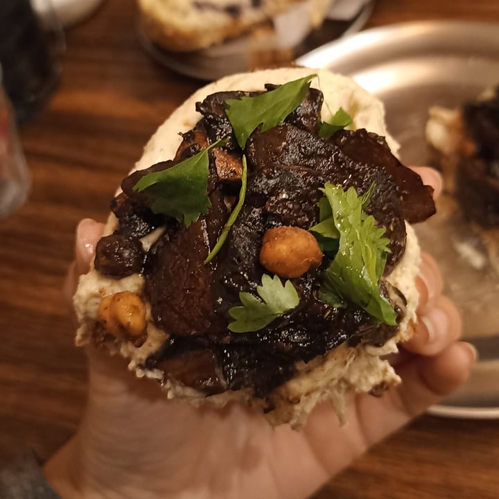 photo of Cigaló Specialty Coffee Funghi Toast shared by @purpleveg on  22 Jun 2022 - review