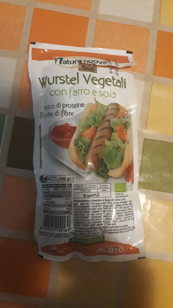 photo of Natura Nuova Wurstel Vegetali con Farro e Soia shared by @smijri on  19 Feb 2020 - review