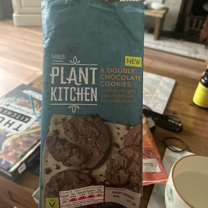 photo of Plant Kitchen (M&S) 8 Double Chocolate Cookies shared by @animalsrule on  09 Mar 2022 - review