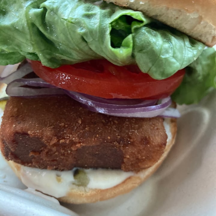 photo of Hip Vegan Tofu burger shared by @amberly42 on  07 Dec 2020 - review