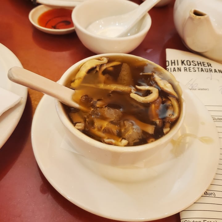 photo of Bodhi Kosher Vegetarian Restaurant Mixed Fungus And Tofu Soup shared by @kris2476 on  29 Oct 2022 - review