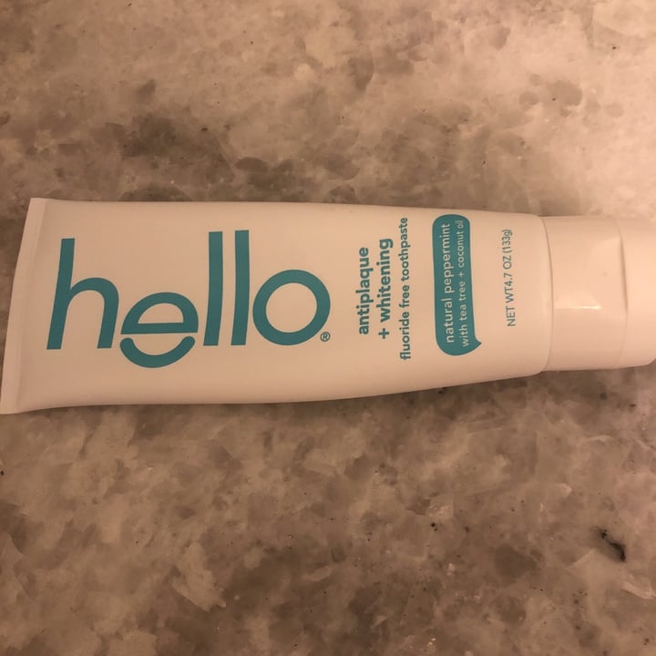review photo of Hello Antiplaque and whitening fluoride free toothpaste shared by @angiehooks on 11 May 2020 - review