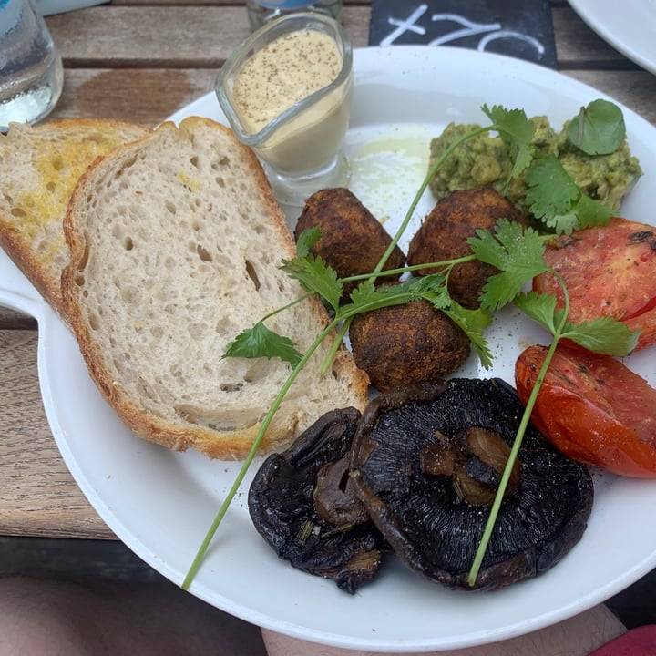 review photo of No 32 The Old Town Vegan House Breakfast shared by @richgreenwood on 17 Jun 2021 - review