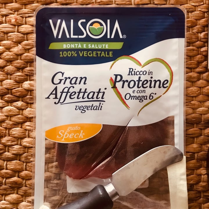 review photo of Valsoia Gran Affettati Vegetali Gusto Speck shared by @moon28 on 23 May 2022 - review