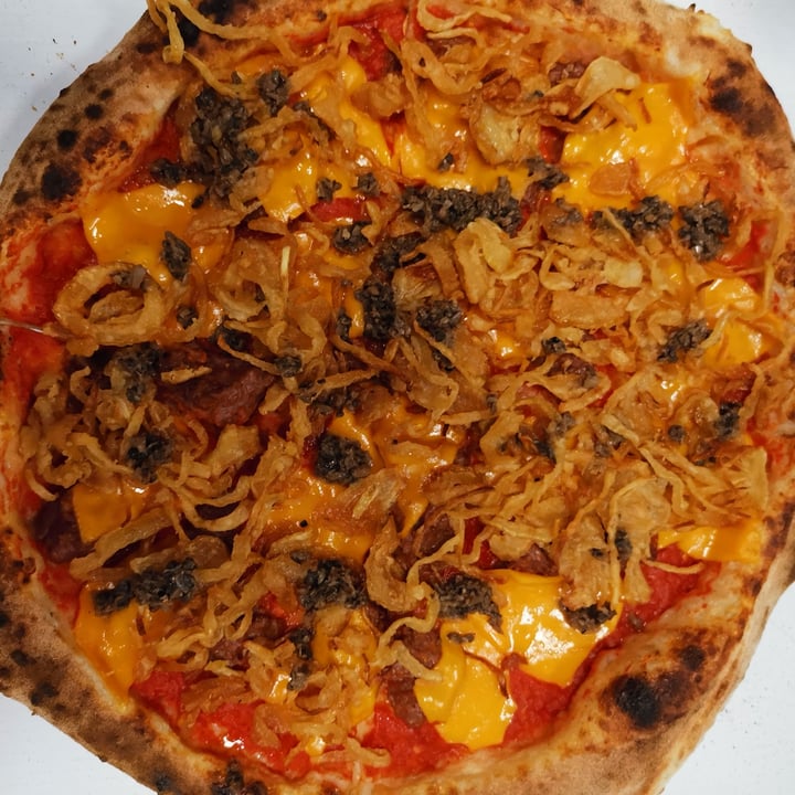 photo of Badass Burgers Vegan Pizza 🍕 shared by @lukasser on  07 Apr 2021 - review