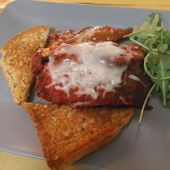photo of Il Vegano - Firenze Parmigiana di melanzane shared by @criscros on  21 May 2022 - review