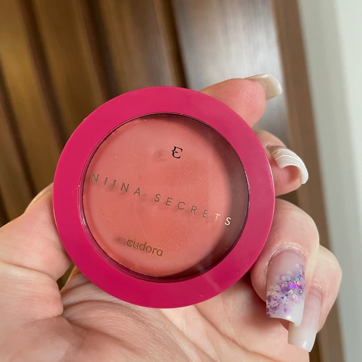 photo of Eudora Blush & Go Niina Secrets Pêssego Secreto shared by @jessicacolaco on  01 Aug 2021 - review