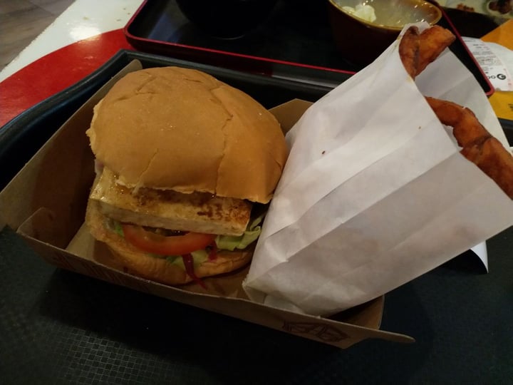 review photo of WOLF Burgers Miso tofu burger shared by @kalaivanan on 14 Apr 2019 - review