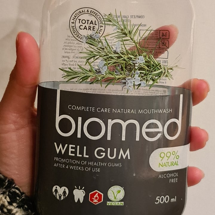 review photo of Biomed Natural Mouthwash shared by @violetalcantara on 10 Apr 2021 - review