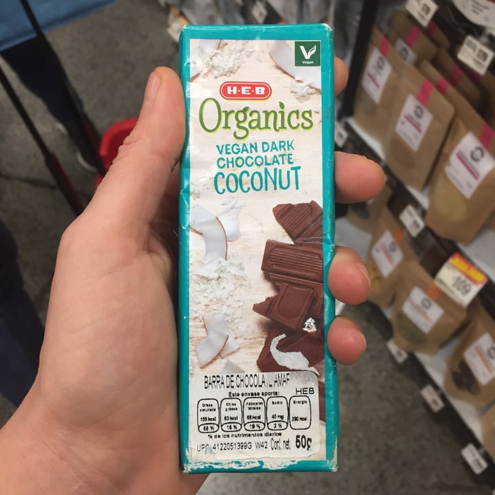 photo of H-E-B  Vegan Dark Chocolate Coconut  shared by @comehierbas on  05 Feb 2020 - review