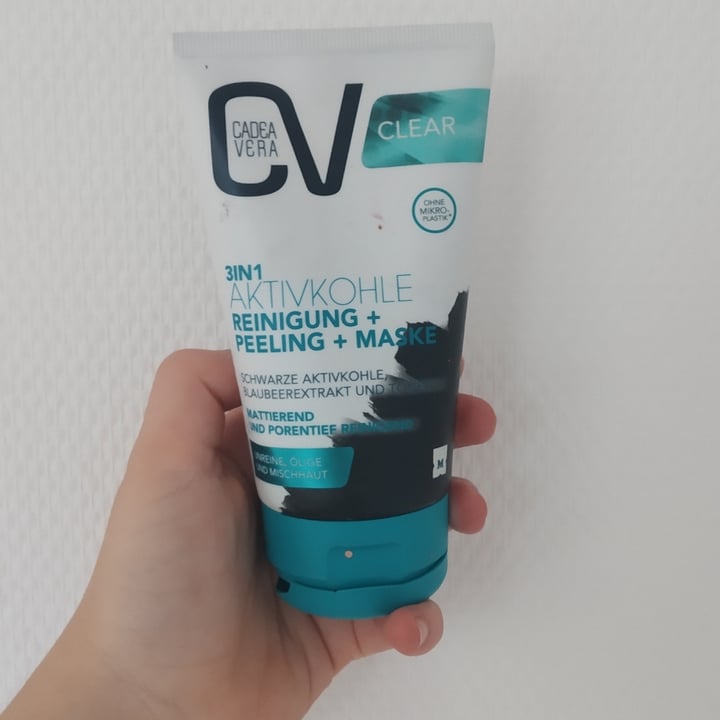 review photo of CadeaVera 2in1 Mizellen Waschgel + Augen Make-up Entferner shared by @ylenia on 09 May 2021 - review