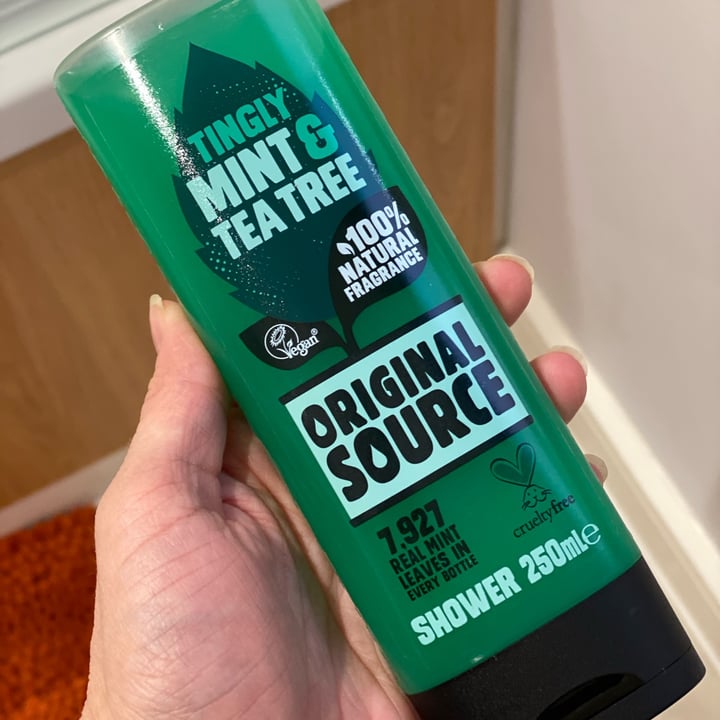 photo of Original Source  Mint and Tea Tree Shower Gel shared by @veganmartolina on  09 Dec 2021 - review